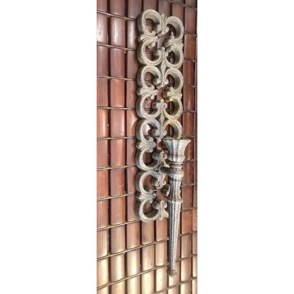 Ornate Gothic Wall Sconce Candle Holder Vintage 1967 DART #4027 18"x4"x2.5" - Picture 3 of 6